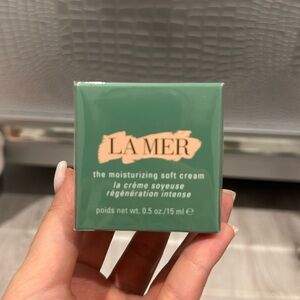La Mer Moisterizing Soft Cream
